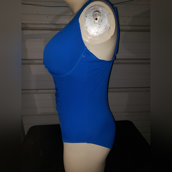 Plus Size 18 One Piece Royal blue swimsuit swimsuits for all swim 🏊‍♂️ sexy - Picture 4 of 7